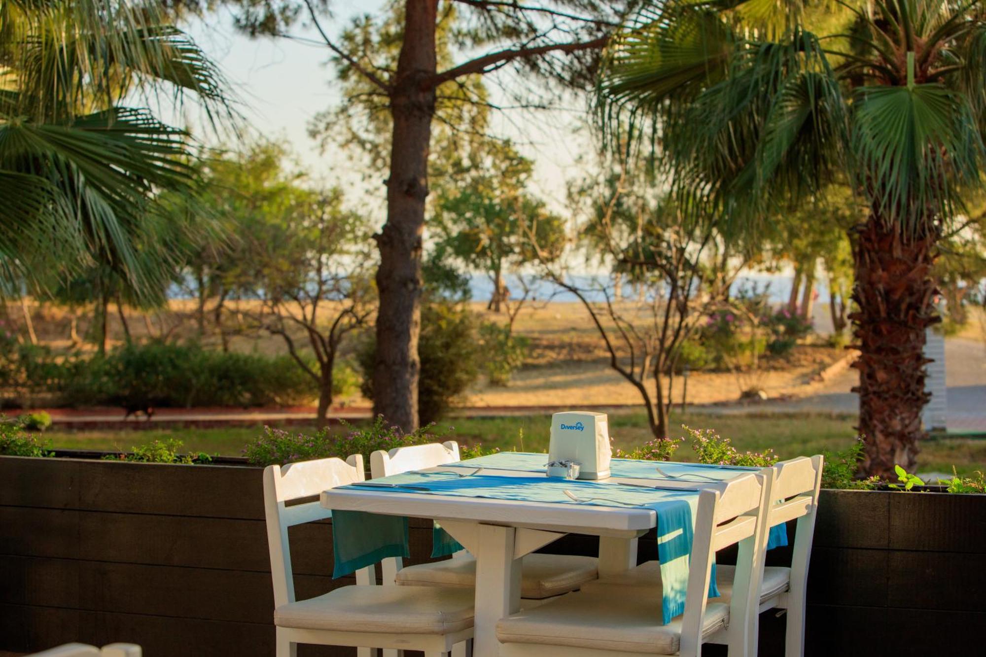 Oeluedeniz Beach Resort By Z Hotels Ngoại thất bức ảnh